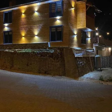 Katrevan Butik Ve Restorant Hotel Artvin